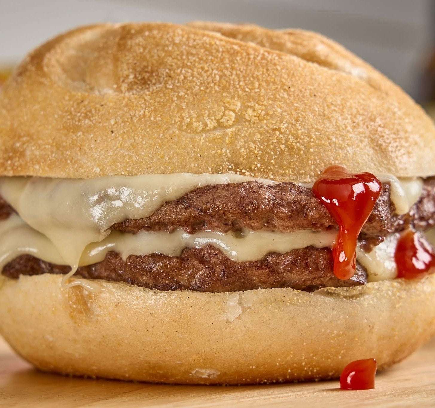 Cheeseburger.