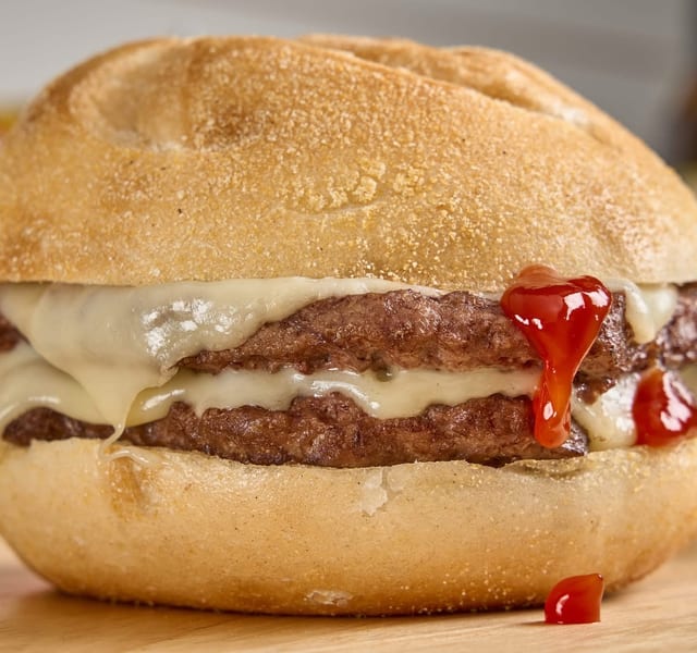 Cheeseburger.